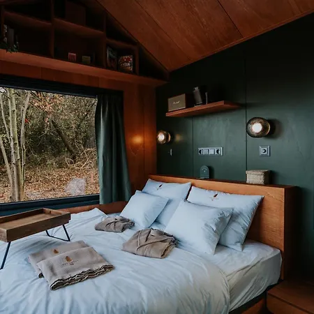 ゲストハウス Feelmore Tiny House Pusztakisfalu Lovaszheteny